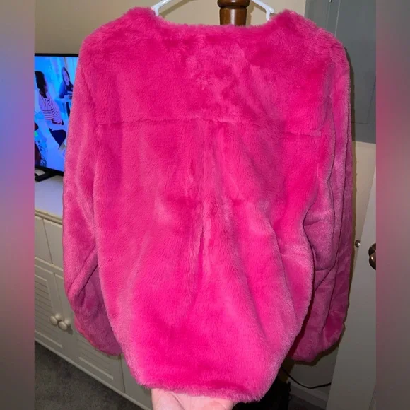 See And Be Seen Pink Faux Fur Jacket - Picture 10 of 15